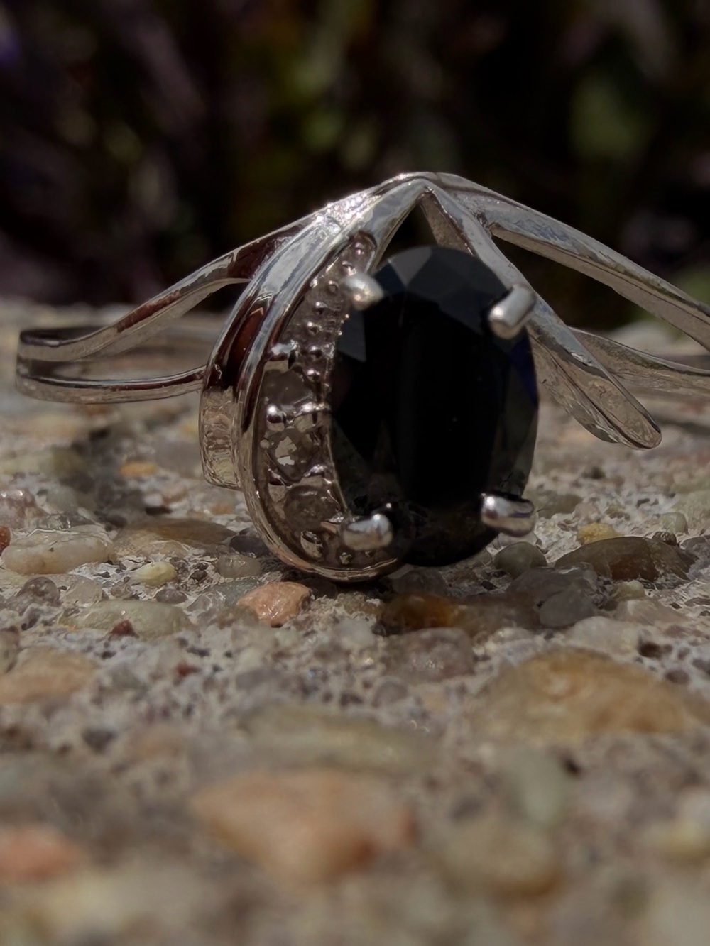 10K White Gold Black Sapphire & Diamond Ring Size 7 Genuine Gemstones|0.612 CTW - Picture 2 of 14